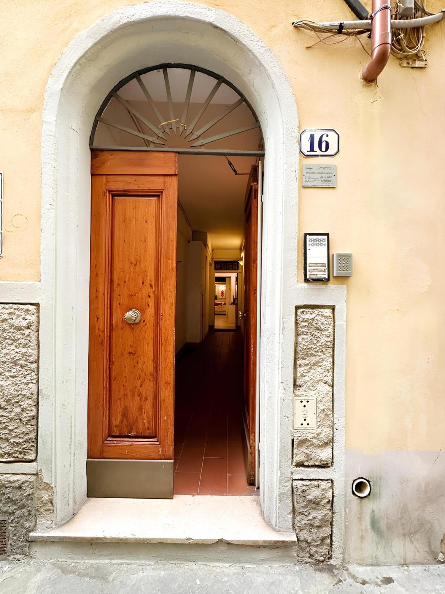 Be Your - Just A Step Away From Everything Apartamento *